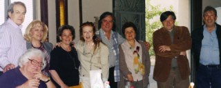 Ομάδα λογοτεχνών της Ε.ΠΟ.Σ. την ημέρα των εκλογών στο Ευρωπαϊκό Κέντρο Τέχνης