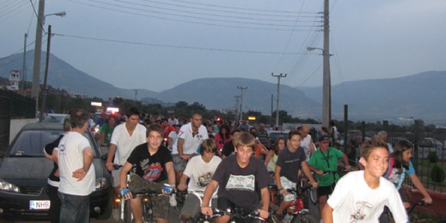  2013:                 1  2013