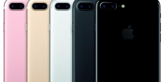    iPhone 7.    23 